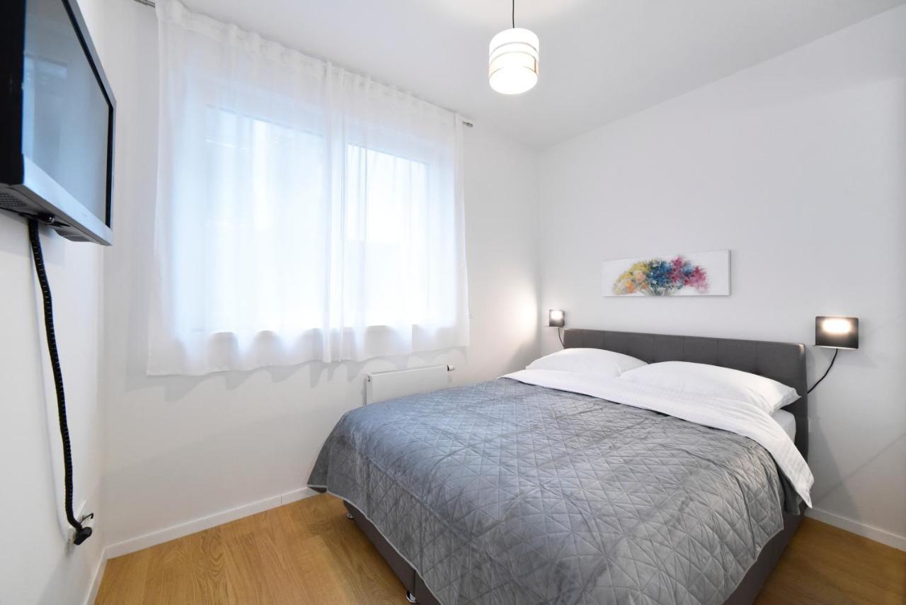 Ophelia Apartment With Parking ザグレブ エクステリア 写真