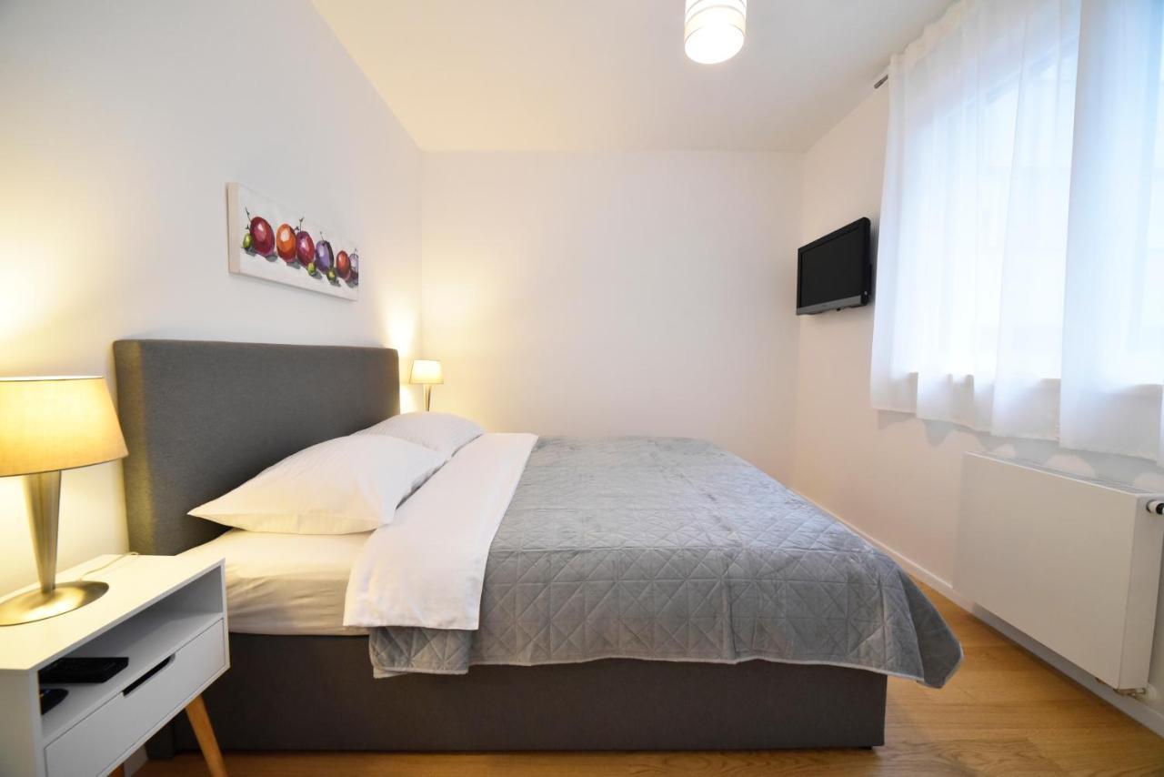 Ophelia Apartment With Parking ザグレブ エクステリア 写真