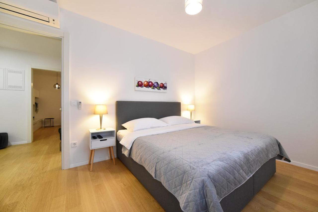 Ophelia Apartment With Parking ザグレブ エクステリア 写真